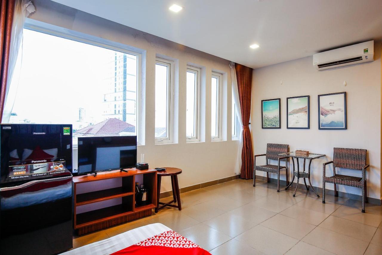 Oyo 491 Truong Sa Hotel Da Nang Exteriör bild